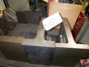 [3] ASSORTED RIGHT ANGLE PLATES
